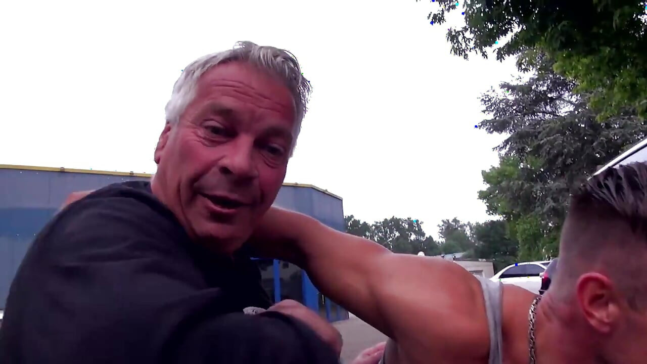 Pretty stranger fucks two guys outdoor