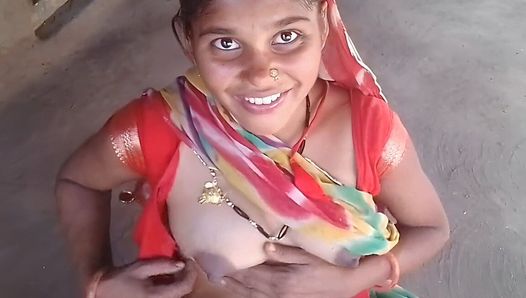 Desi falusi lány szex szabadtéren kutyapózos stílusban