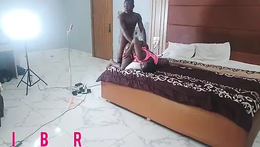 Reaksi cewek ini dientot habis-habisan sama kontol besar