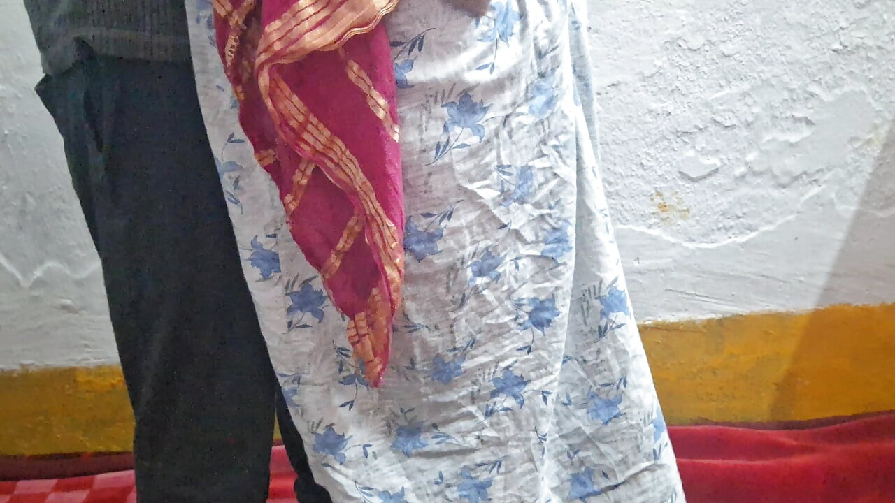 Hizmetçi kocamın yarağını emiyor