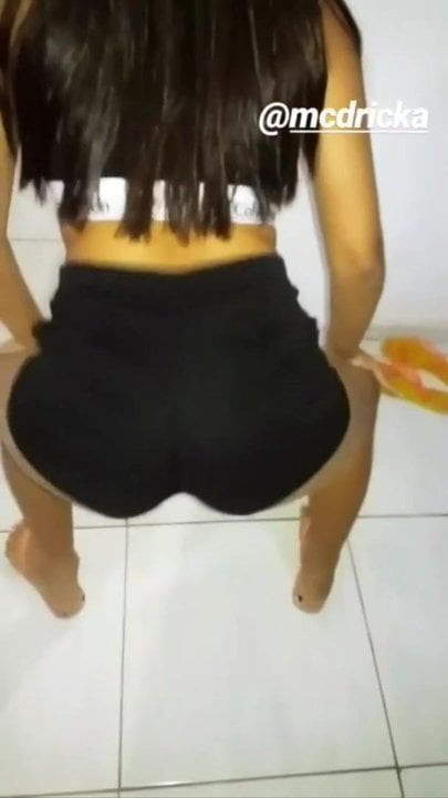 iasmim.mariiano dancing funk (3)