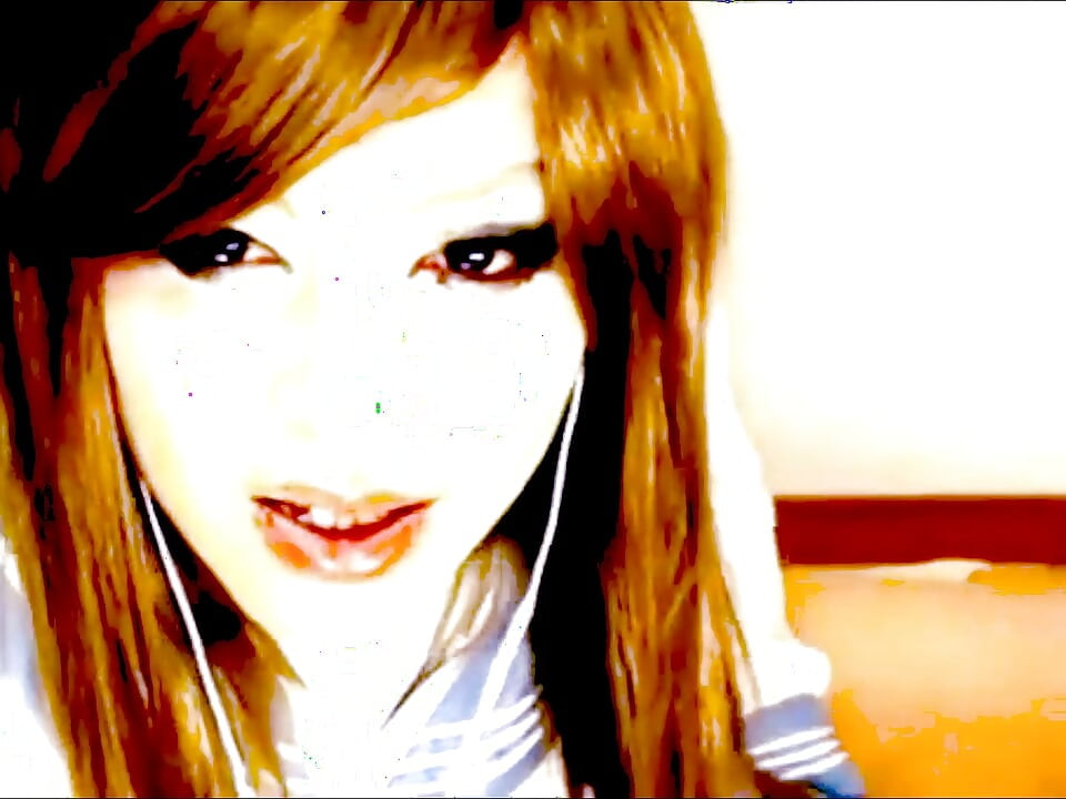 みいなみいな26　金髪セーラー服　みいなみいな  青セーラー服　ギャル　アイドル　素人