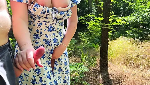 HANDJOB in PUBLIC - Stranger Woman Caught me Masturbating and Makes Me Cum!
