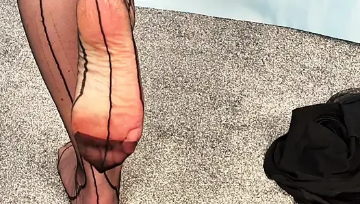 Vgq7 Tante Sandra in Einem Kleid, Das Sie Nicht Tragen Kann