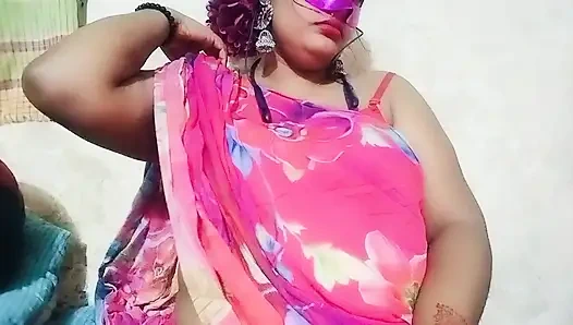 bangladeshi hot gril fingering her pussy creempy.