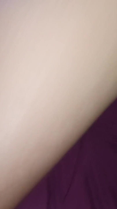 집에서 이복 여동생의 남친과 섹스하는 유부녀 | 클립 1