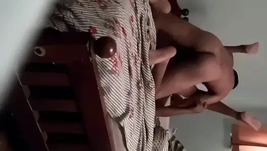 Пара Sl трахается сингальской