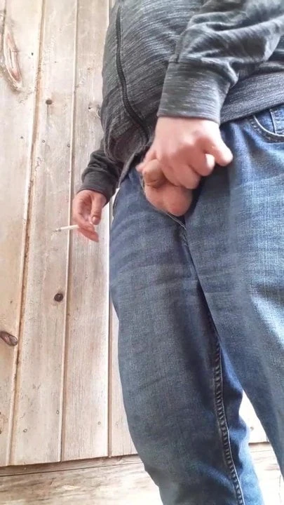 Pissing behind the barn