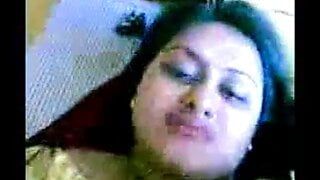 Indian desi wife cheating husband fucks husband's friend 