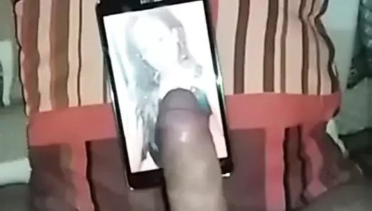 Video haraç büyük yük üzerinde seksi milf