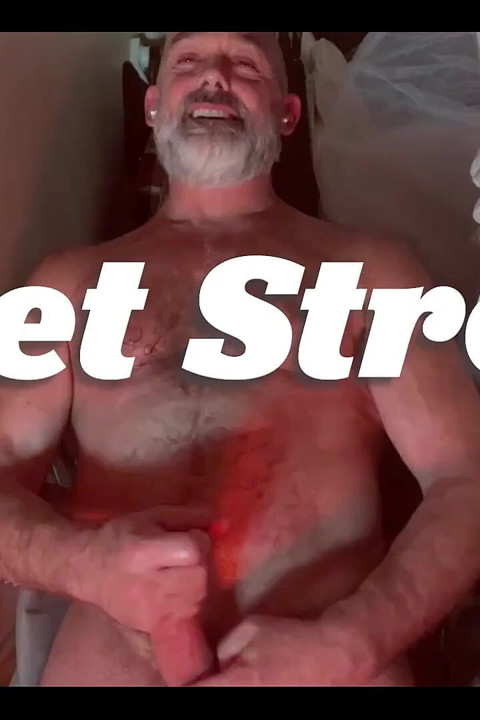 Closet Strokes