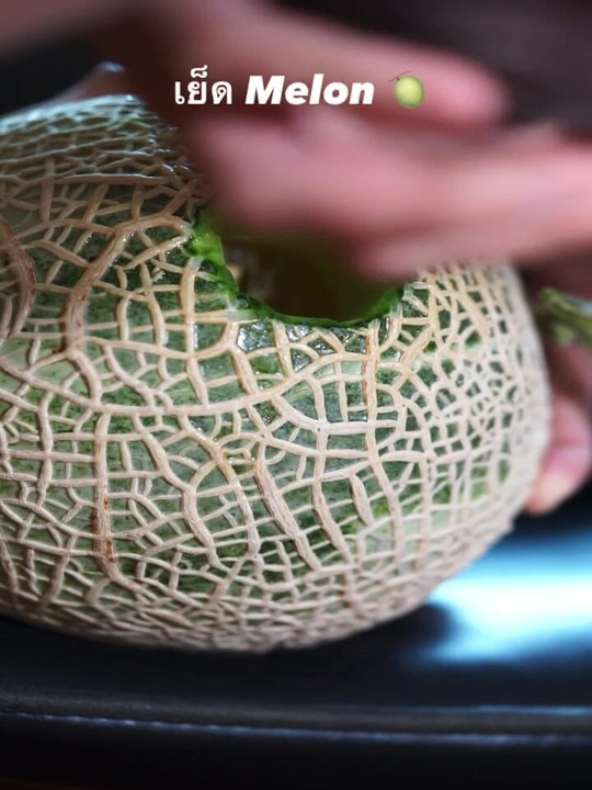 Fuck melon cum inside