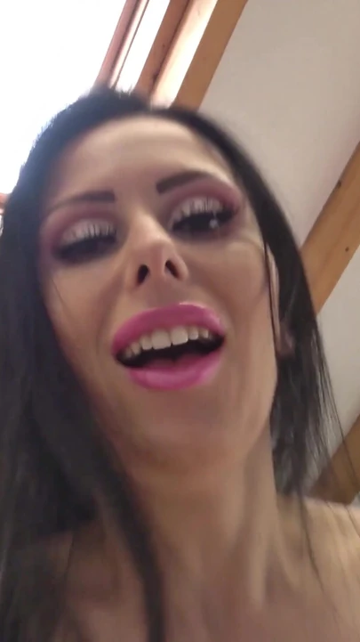 Splendido momento da "PAGA CON SESSO - La teen tedesca xania scopa il fotografo"
