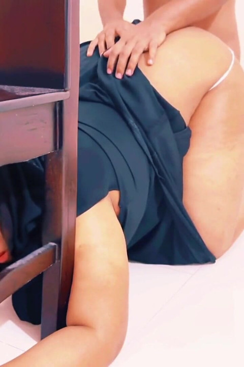 Saudi Arabia's Beautiful BBW Hot Stepsis Own Desire Gets Stuck...hair to Get Fucks From Stepbro - He Fucks Her Big Ass & Cum
