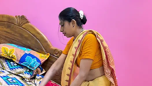 South indian sexy bhabhi ko desi uncle nekhub pussy fuck kiya, bhabhi ne apna pussy chataya