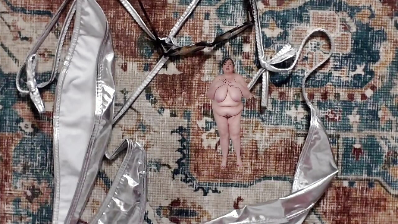 Shrunken Woman Fantasy Delivery Guy Gets His Revenge