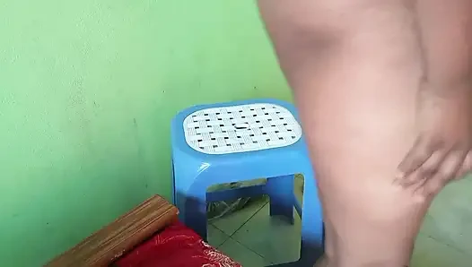 I took out the water from the vagina with a stick