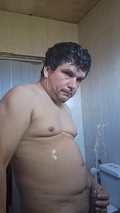 Self Pissing