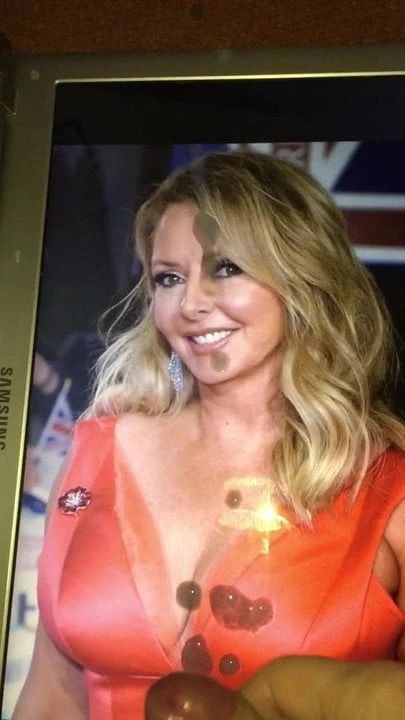 Carol Vorderman cum tisztelgés 9