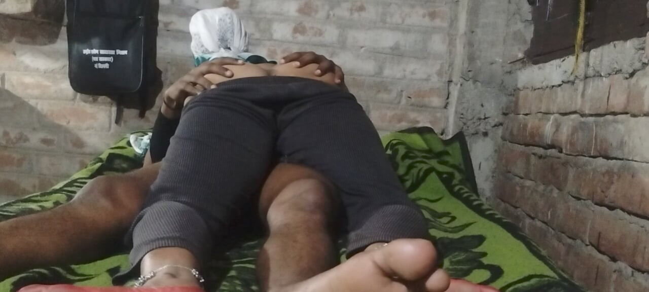 Az indiai sógornő megmasszírozta, a sógora pedig szidta