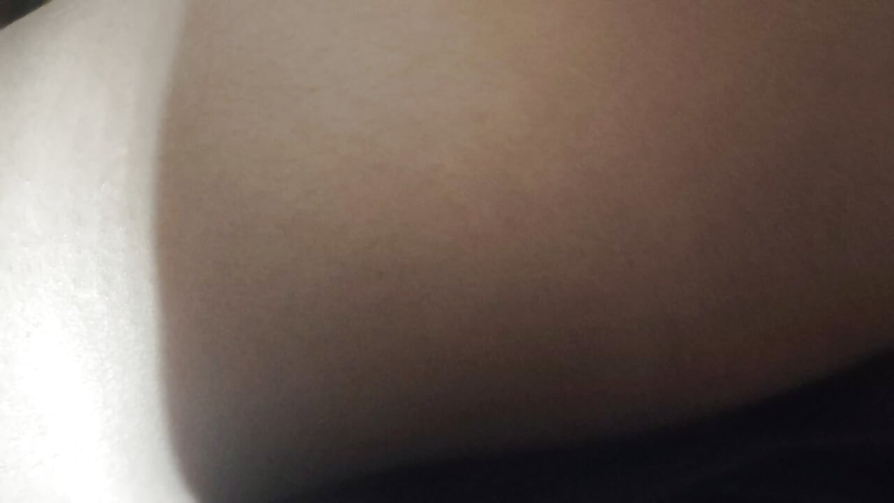 VID 20261012 001700.mp4 maine apne mausi ko choda jab mera mausa ghar par nahin tha
