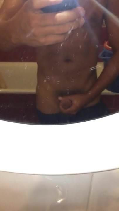 Cum shot in mouth