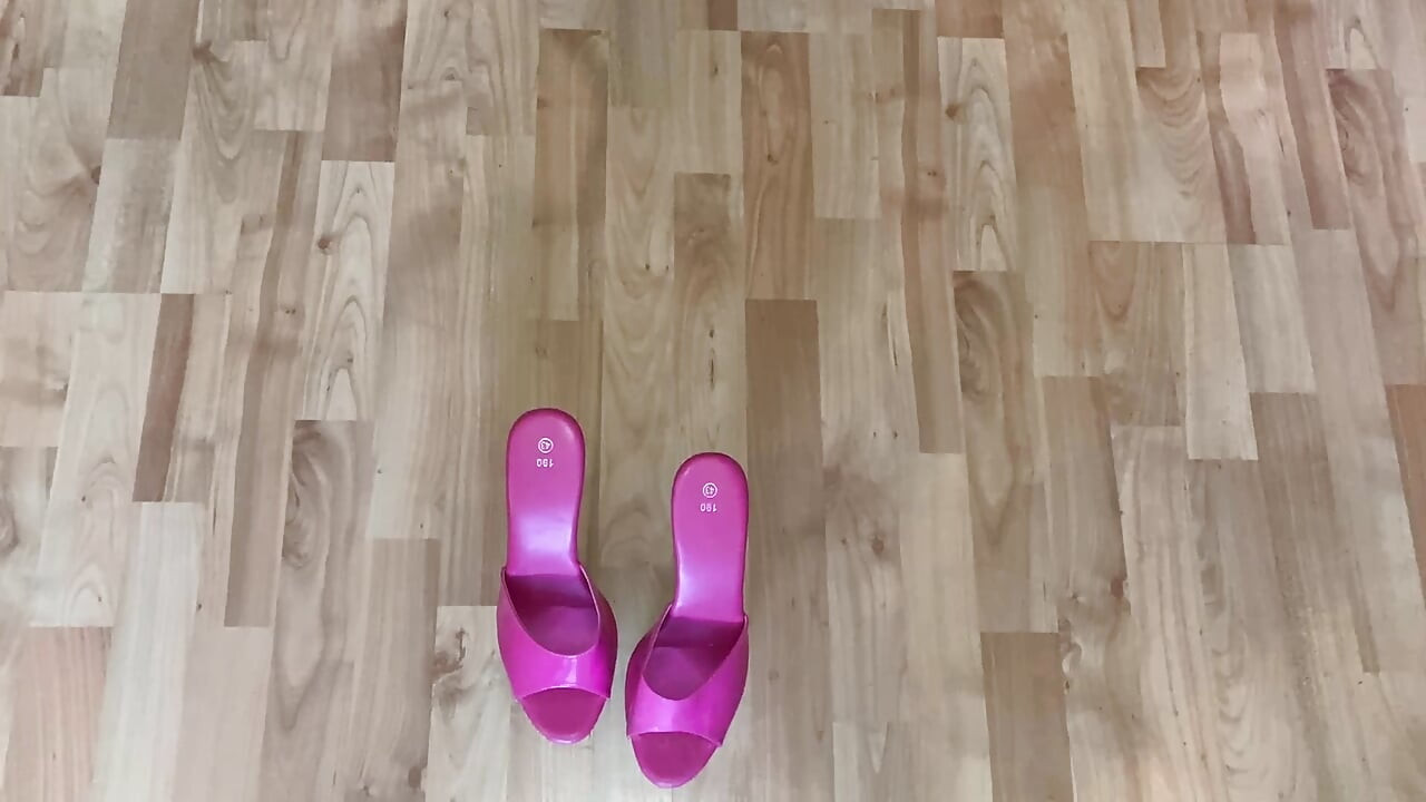 Pink Heels, Pink Fetish Nails