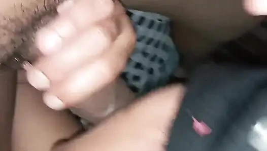 Latina lutscht leckeren schwanz