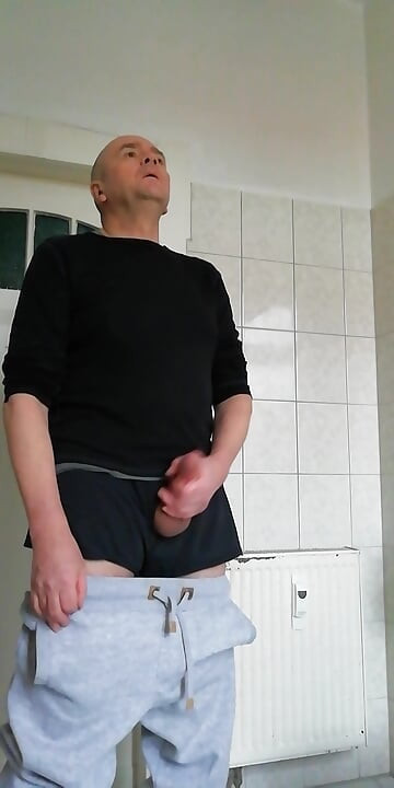 Adam mastürbasyon yapıyor