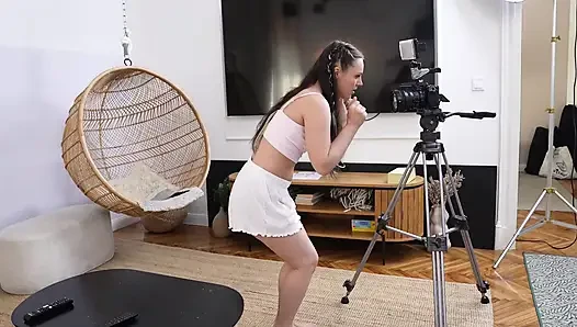 Lesbian seru, fisting memek berbulu