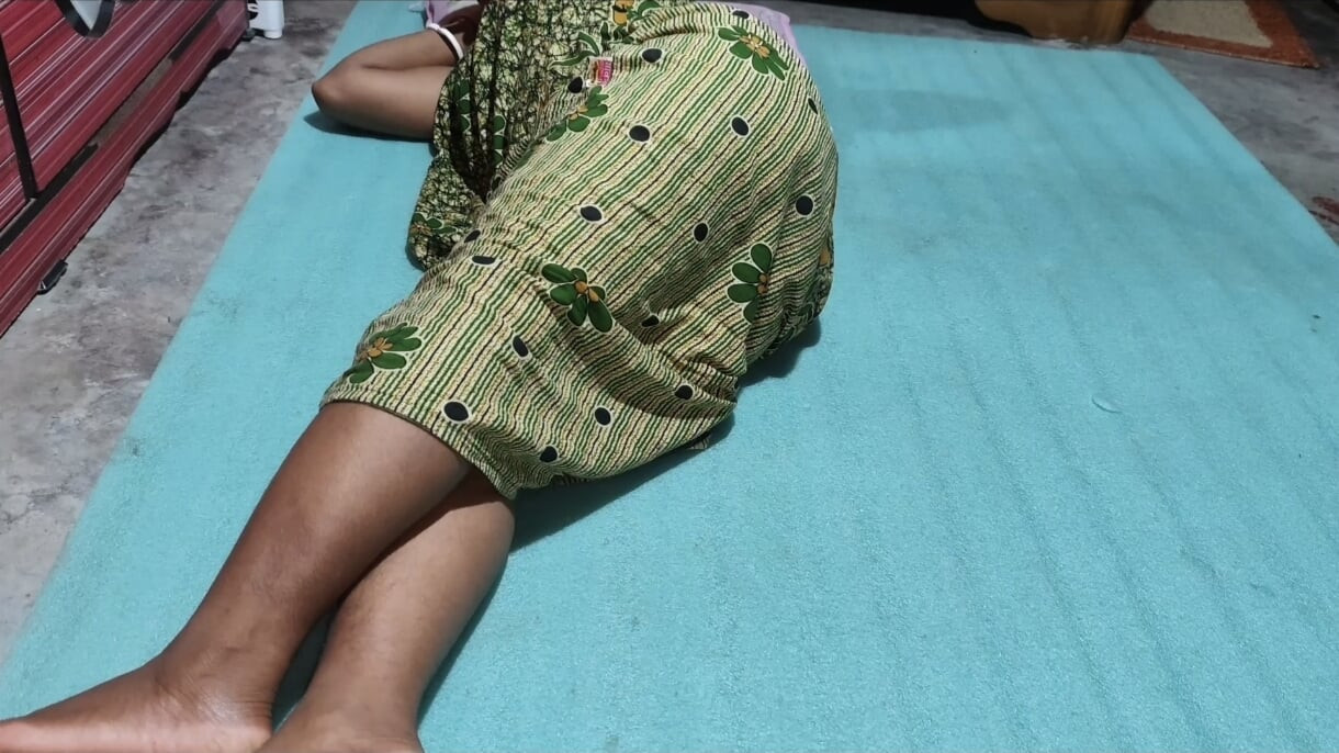 Desi Bengali bhabhi