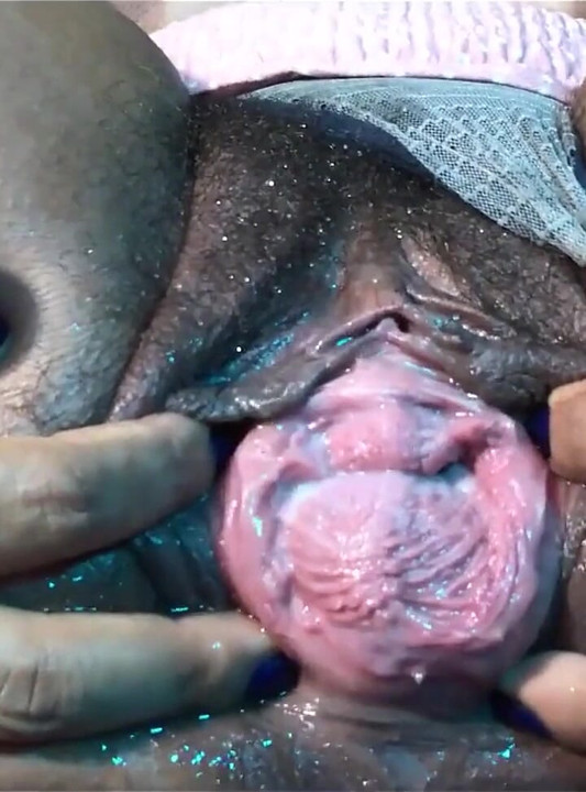 Juicy and Throbbing Pussy