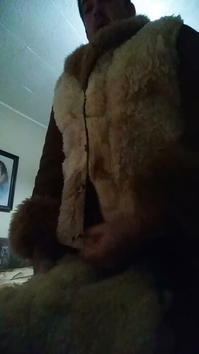 Wearing furs feeding you cum