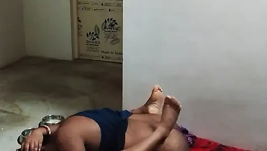 Сексуальная жена мужа Deshi, ведио на хинди