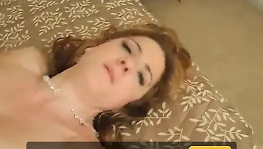Beyaz göt siyah yaraklarla sikiliyor