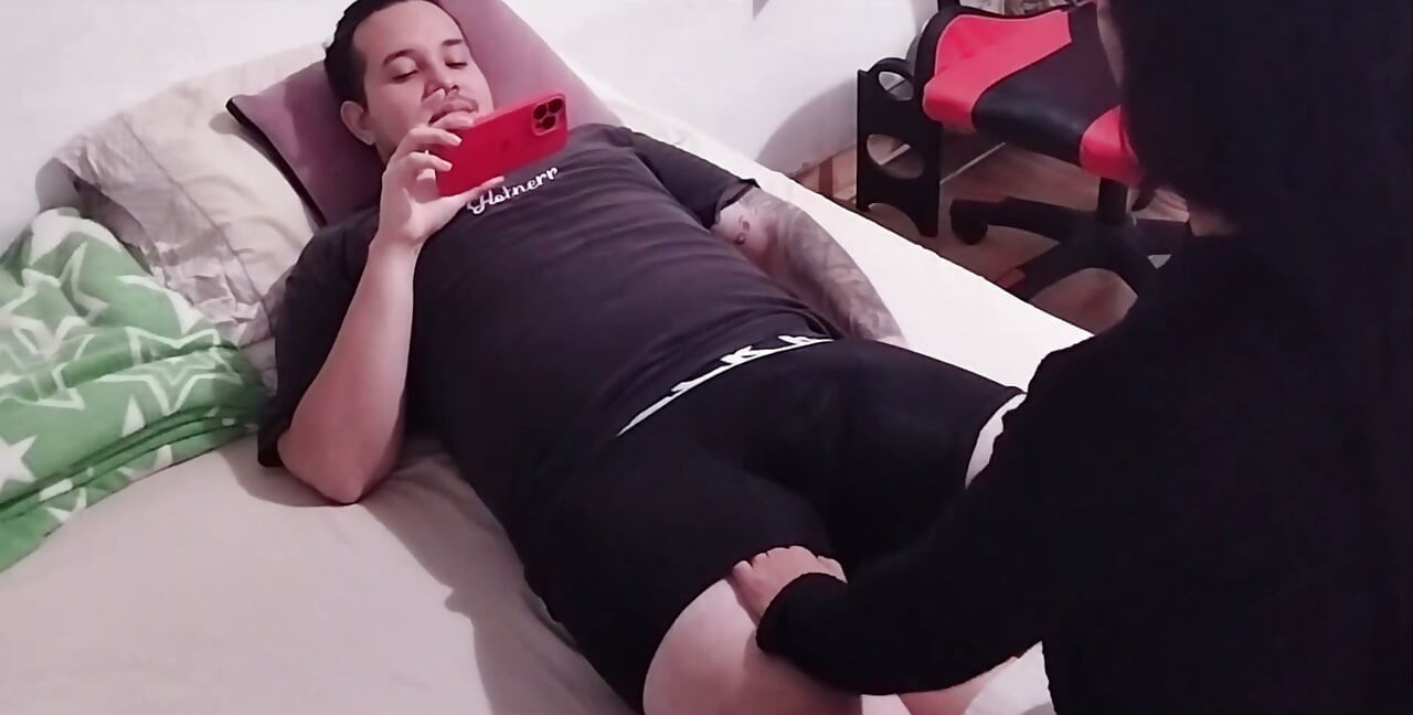 What a Delicious Blowjob the Neighbor's Wife Across the Street Gives Me