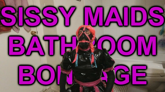 Sissy maids baño la servidumbre