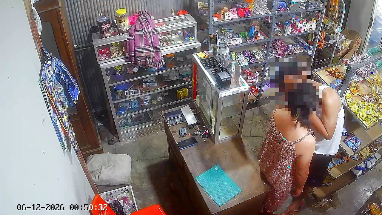 Eu estava no telefone com minha ex-namorada, fui à casa dela
