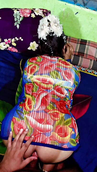 I gifted my desi wife a night dress and had fun all night