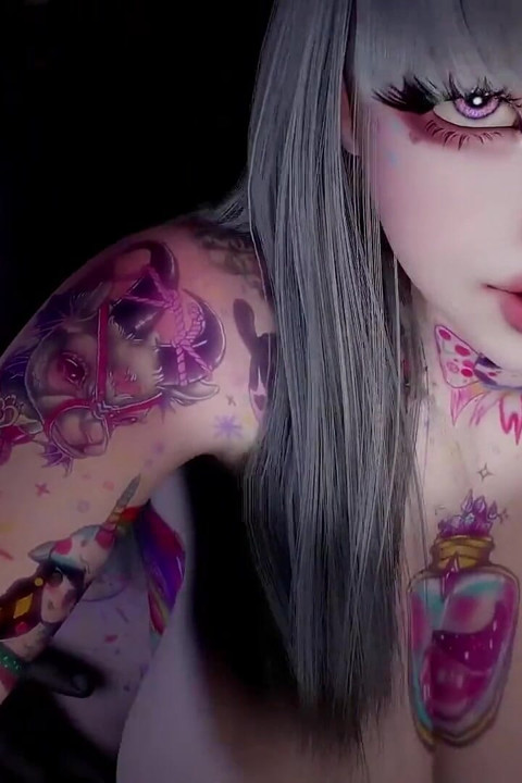 3D Huge Boobs Slut Show Her Perfect Tattoo