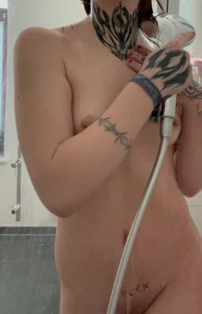 Take a shower with me!