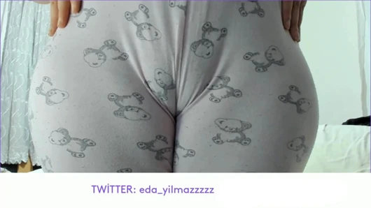 CAMEL TOE- MASTURBATION IN PAJAMAS- TURKISH PORN- TURKISH MILF
