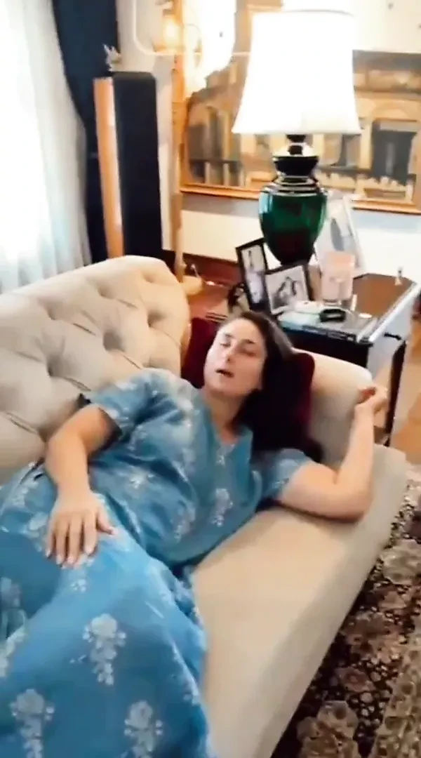 Kareena with her mouth open. Milf