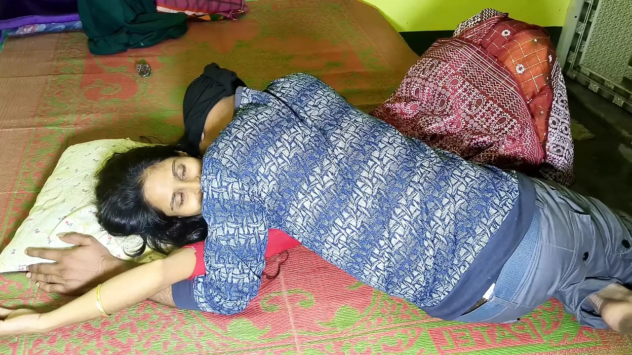 ASSAM DESI HOT NEW WIFE PARNITA SEX IN KITCHEN