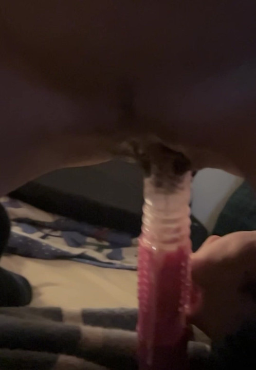 Nice to squirt the dildo full after I had a horny kinky chat with a horny old daddy 💦