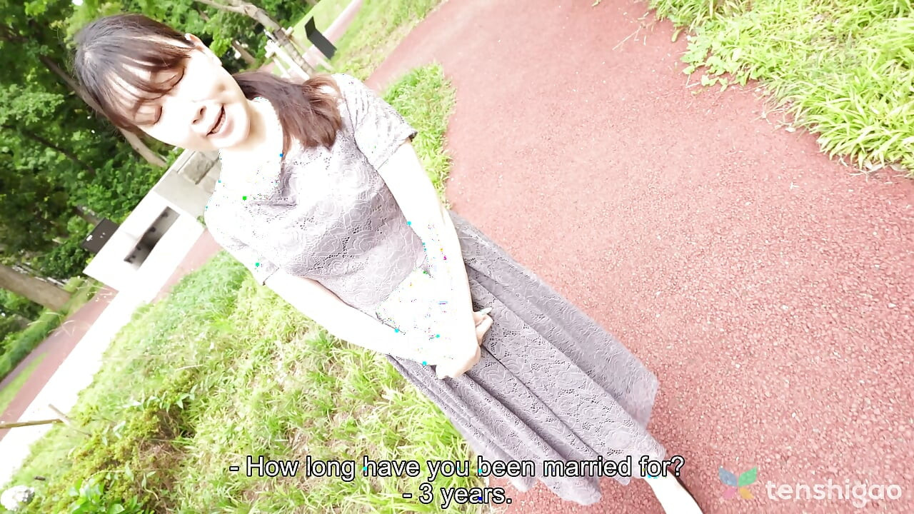 Japanese Housewife Tomoko Has Huge Tits