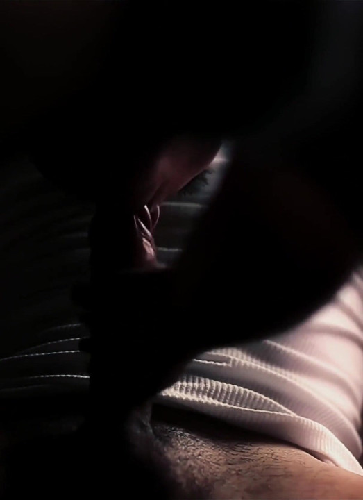 Bella Gets Her First Sexual Exploration and Explodes in Climax