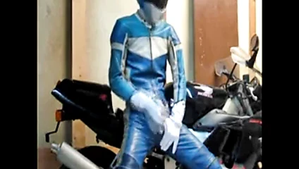 mavi korucu mastürbasyon 2