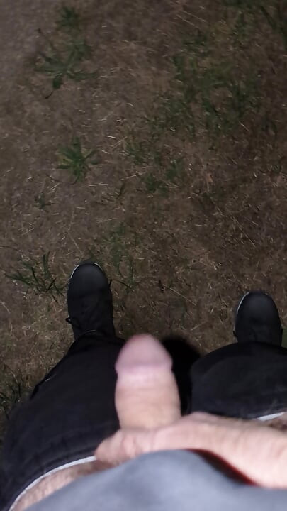 Jerk off Outdoors