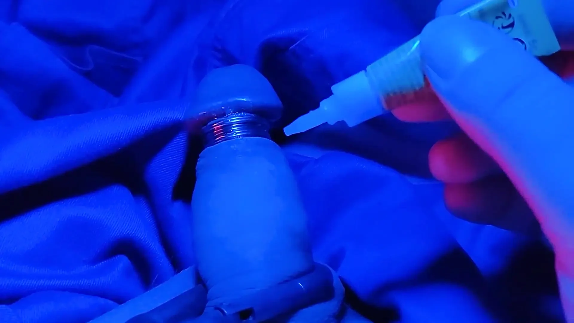 IFOslave super glue the cock rings